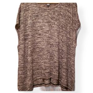 Old Navy top